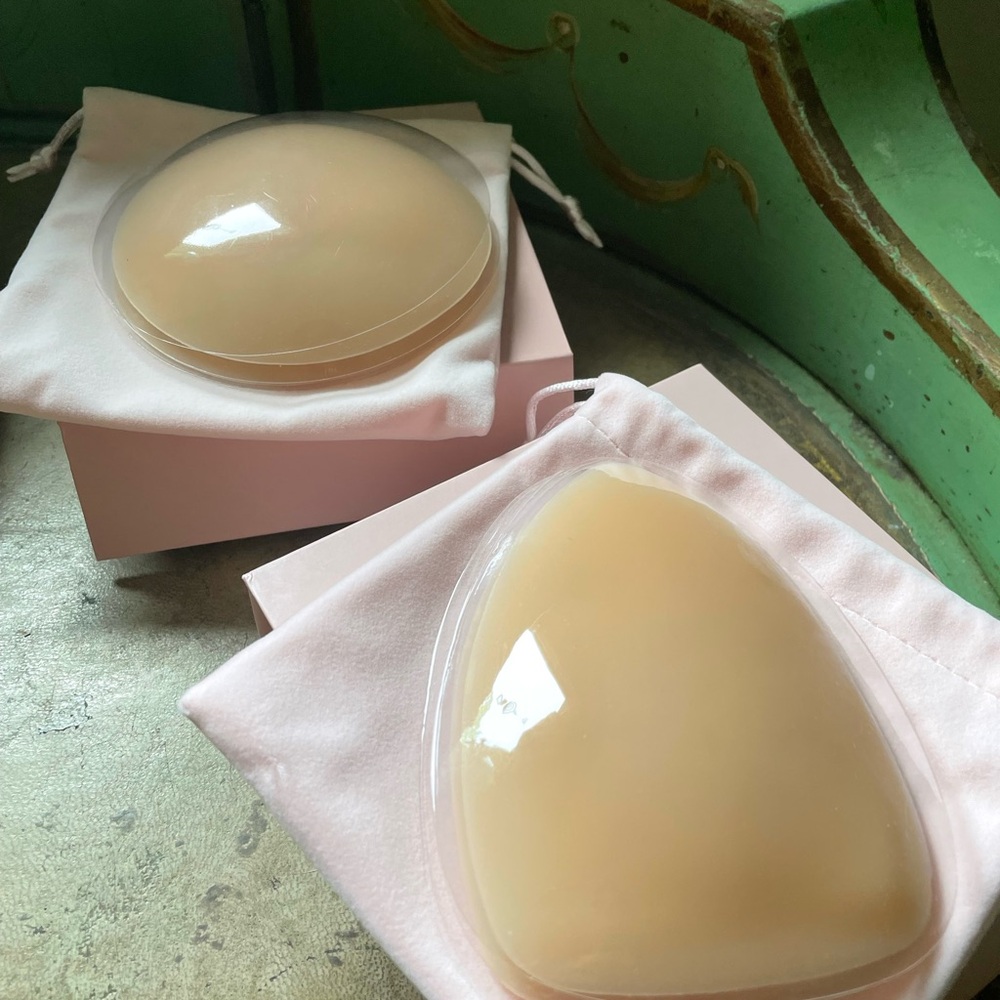 CAKES Silicone Adhesive Bra Inserts